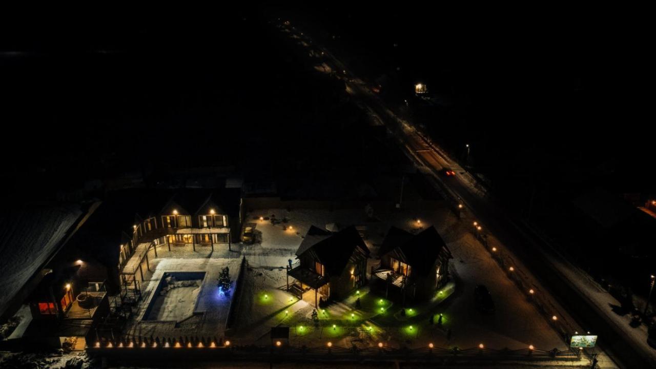 Four Seasons In Carpathians Hotel Мигово Екстериор снимка