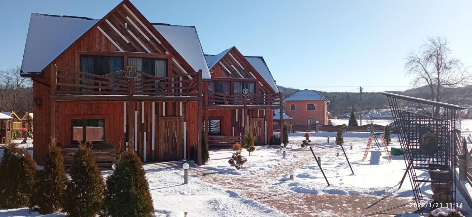 Four Seasons In Carpathians Hotel Мигово Екстериор снимка